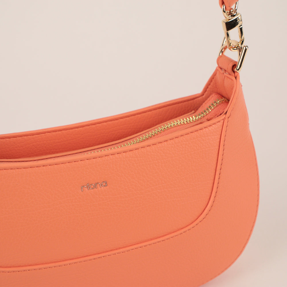 Riona Ella Baguette Bag