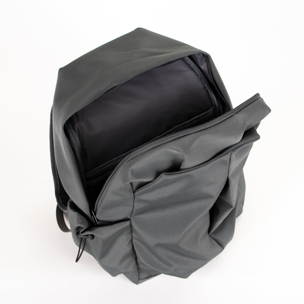 Tracker Urban Edge Backpack - Bentley