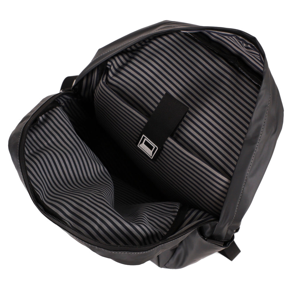 Tracker Everyday Backpack - Bentley