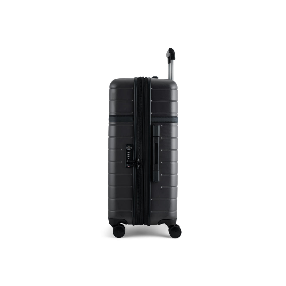 Bugatti Hamburg Check-in Medium