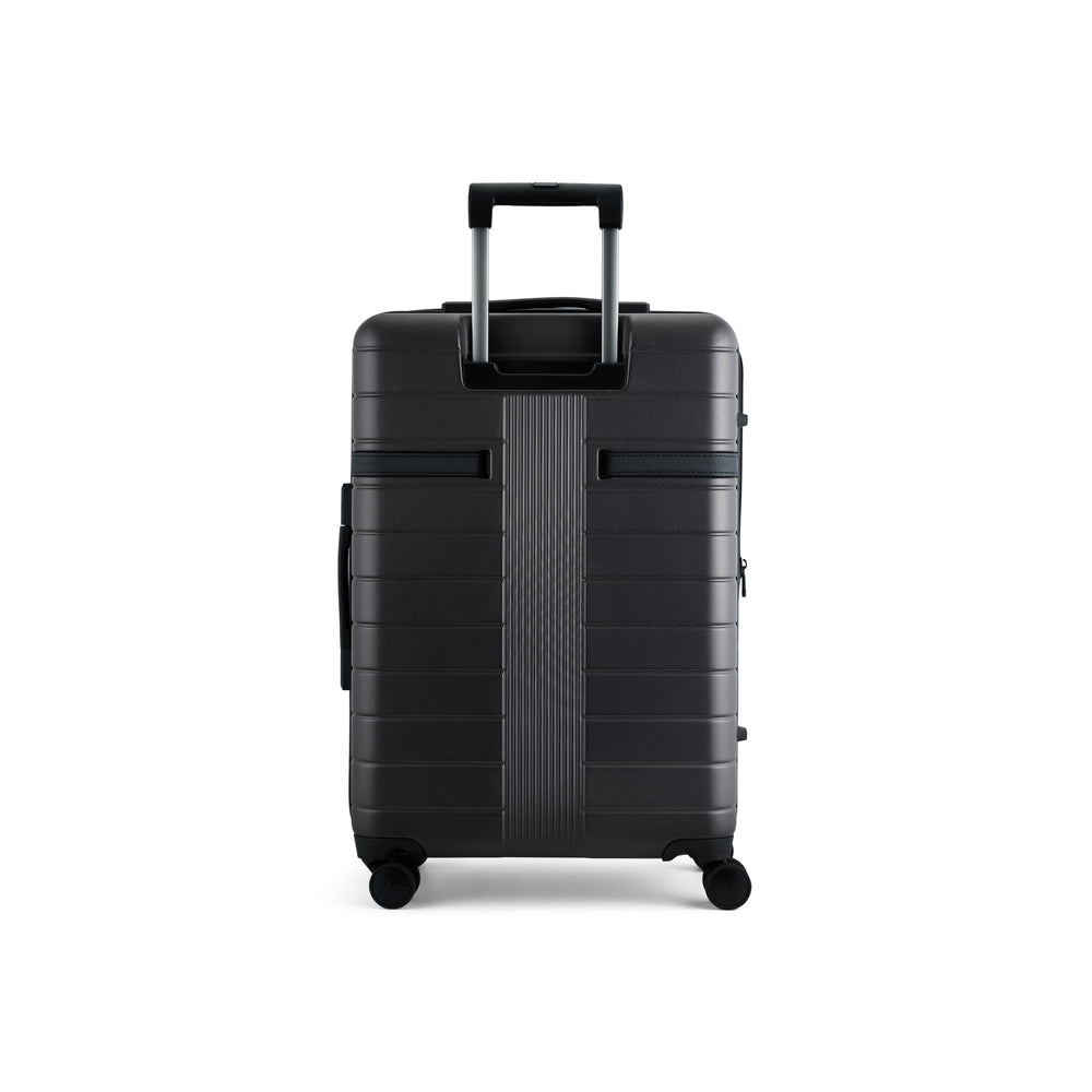 Bugatti Hamburg Check-in Medium