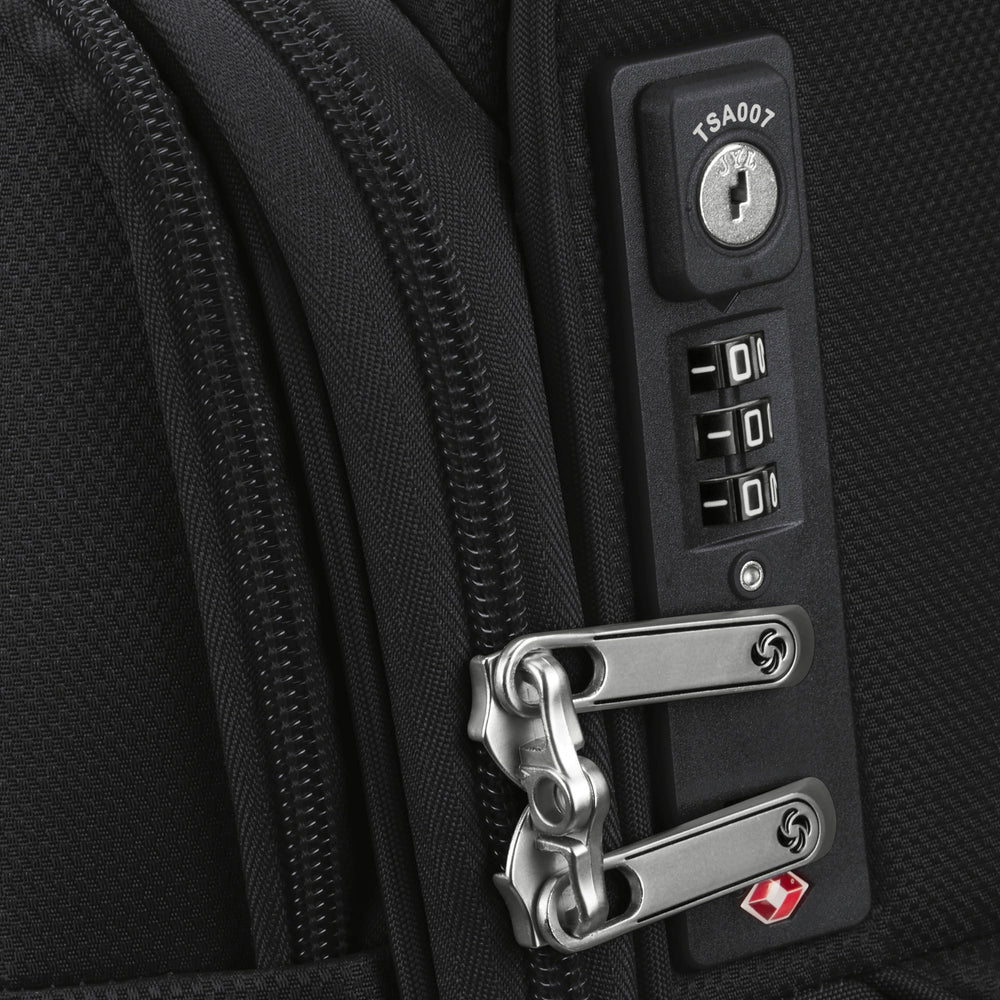 D-Lite Softside 28" Luggage - Bentley